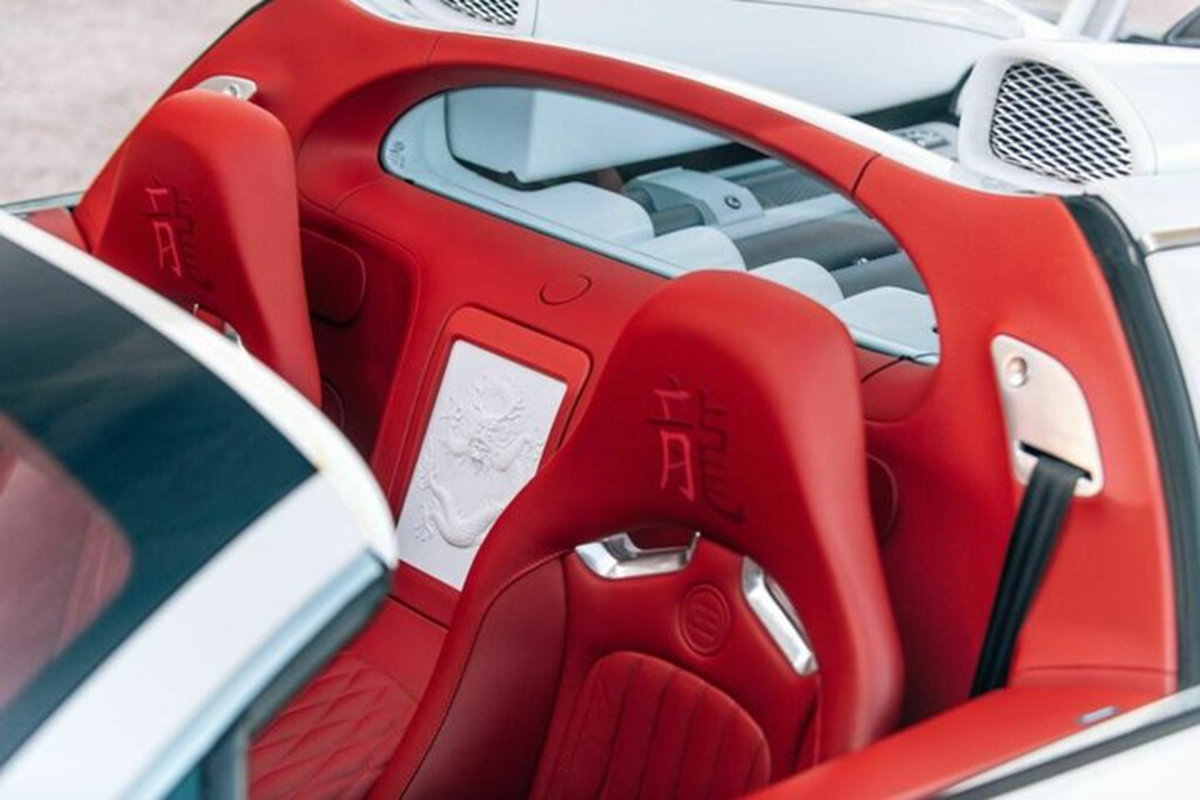 Bugatti Veyron Grand Sport phiên bản Rồng chốt giá hơn 42 tỷ đồng - Hình 4 Bugatti Veyron Grand Sport phien ban Rong chot gia hon 42 ty dong-Hinh-4