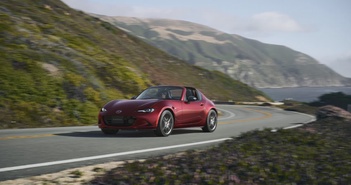 Mazda MX-5 2024 có giá khởi điểm hơn 860 triệu đồng