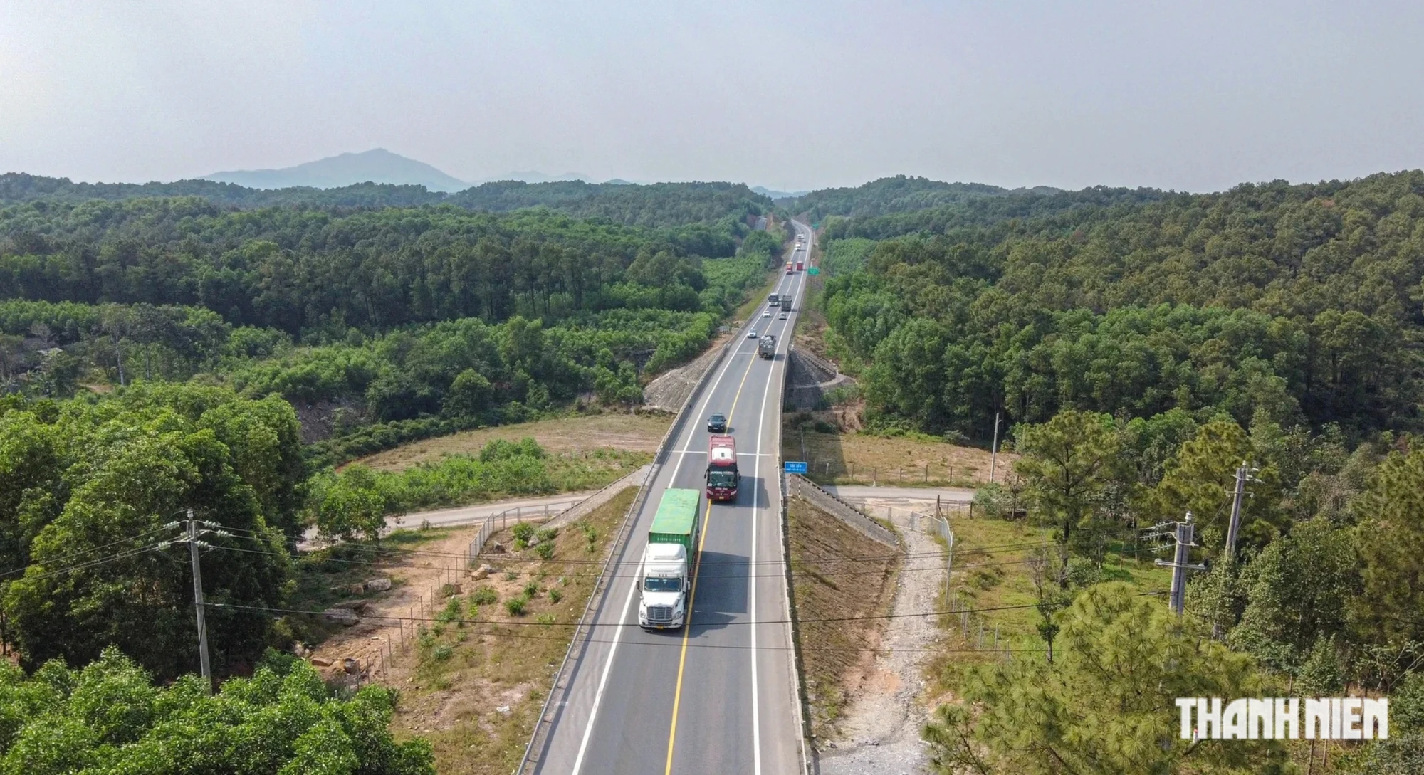 Kinh nghiệm giúp lái xe an toàn trên cao tốc Cam Lộ - La Sơn- Ảnh 4.