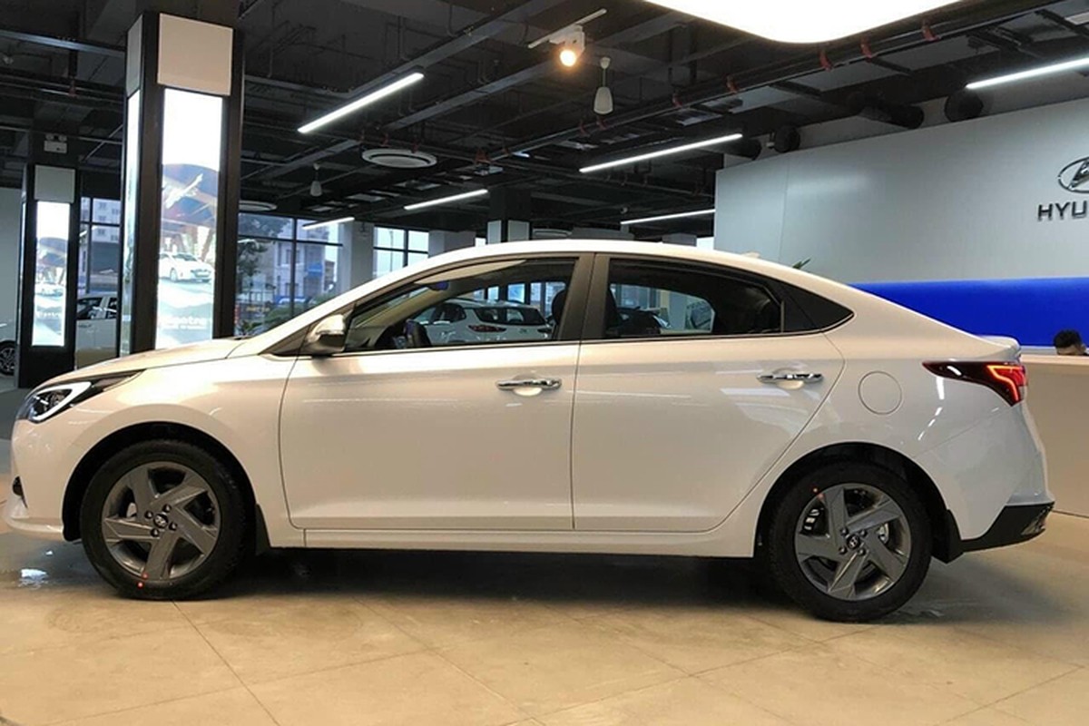 Hyundai Accent 2023 "xả hàng" giá từ 377 triệu, rẻ hơn Kia Morning - Hình 2 Hyundai Accent 2023