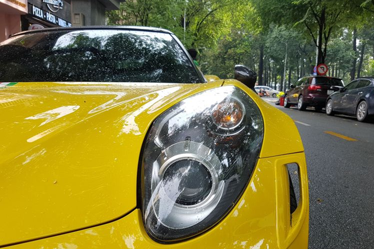 Alfa Romeo 4C Launch Edition hơn 4 tỷ tại Việt Nam trúng biển "sảnh" 12345 - Hình 6 Alfa Romeo 4C Launch Edition hon 4 ty tai Viet Nam trung bien