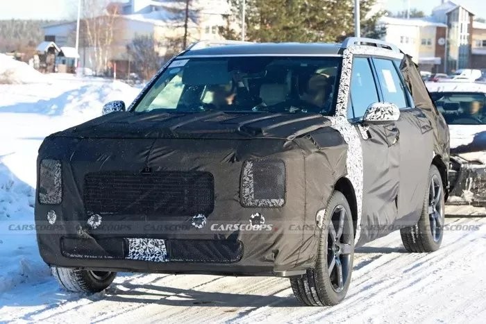 Ngoại thất Hyundai Palisade 2026 vuông vắn, khối hộp.