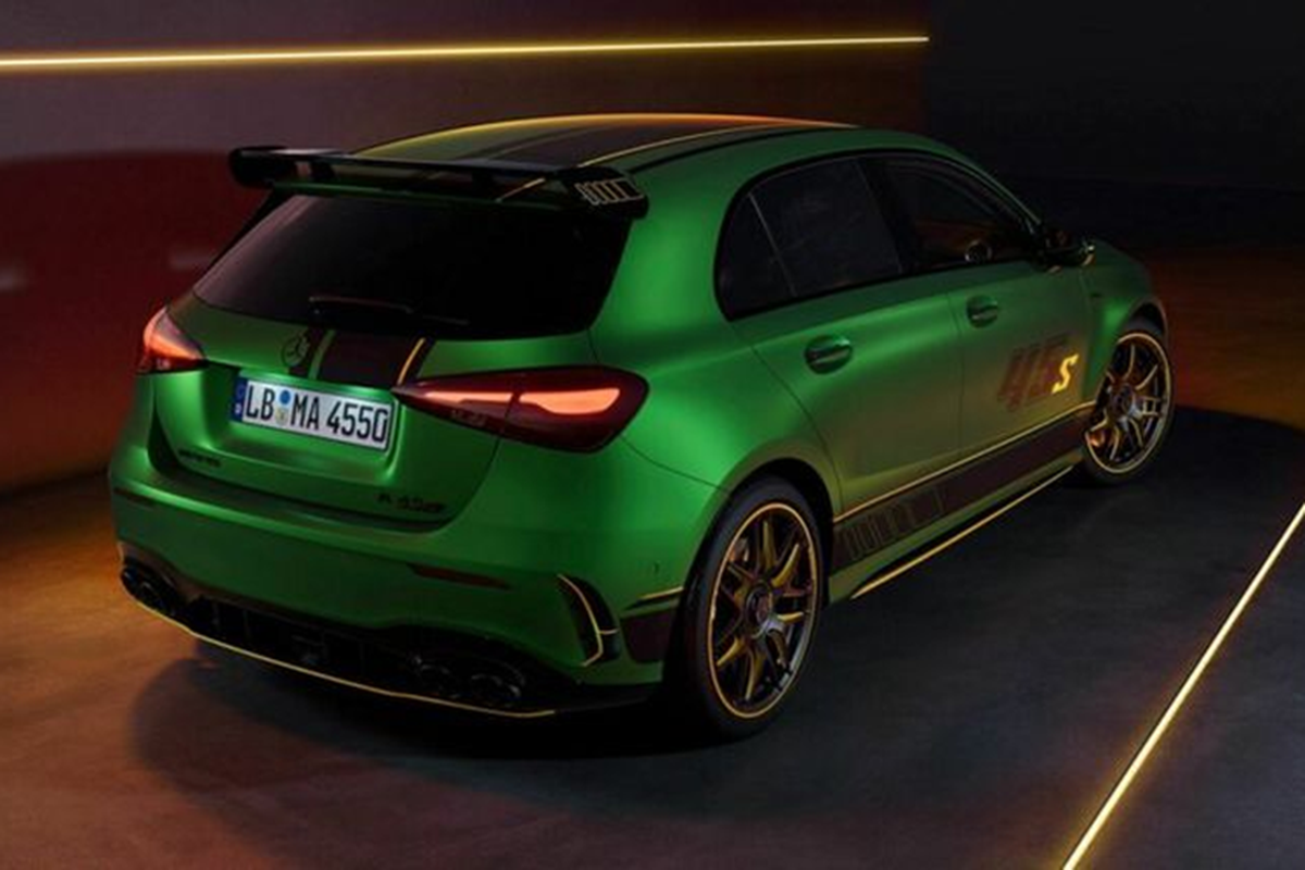 Mercedes-Benz AMG A45 S bản đặc biệt “địa ngục xanh” Nurburgring - Hình 7 Mercedes-Benz AMG A45 S ban dac biet “dia nguc xanh” Nurburgring-Hinh-7
