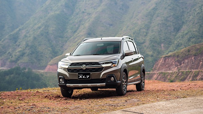 Giá xe Suzuki XL7 niêm yết và lăn bánh tháng 2/2024 - 3