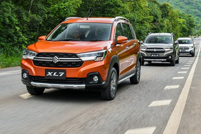 Giá xe Suzuki XL7 niêm yết và lăn bánh tháng 2/2024 - 14