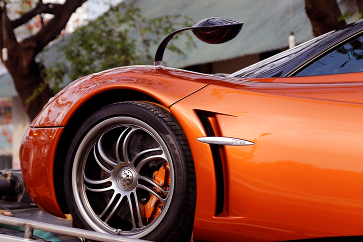 Minh Nhựa sẽ "xách" Pagani Huayra và McLaren Elva dự Gumball 3000? - Hình 7 Minh Nhua se