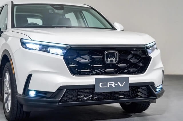Đầu xe CRV 2024 có nhiều sự thay đổi so với thế hệ cũ
