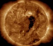 Bão Mặt trời có thể đổ bộ ngày 2/12, liệu bao nhiêu vệ tinh bị rơi rụng?
