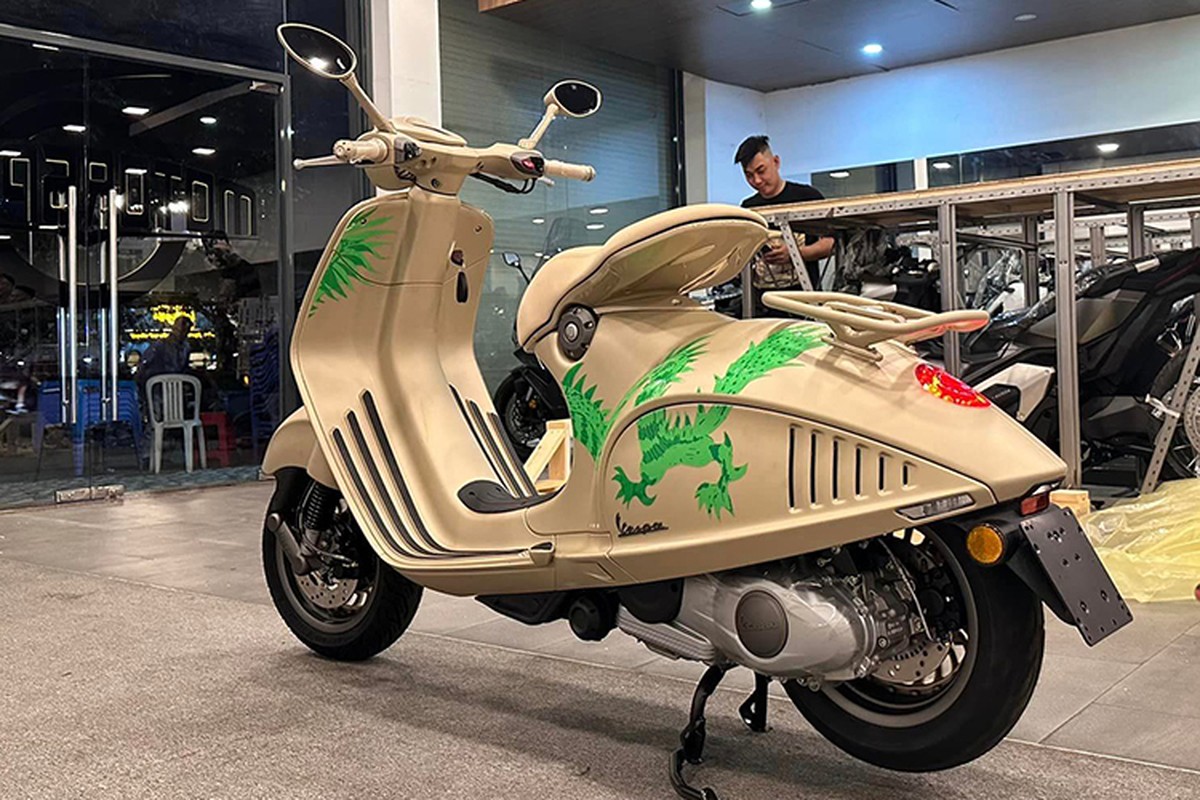 Vespa 946 Dragon "bằng xương bằng thịt" tại Việt Nam, khoảng 2 tỷ đồng? - Hình 3 Vespa 946 Dragon