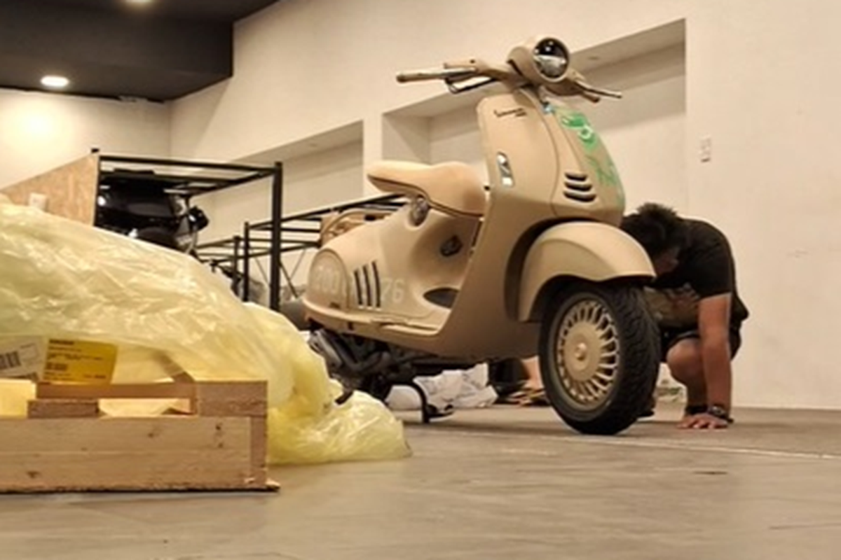 Vespa 946 Dragon "bằng xương bằng thịt" tại Việt Nam, khoảng 2 tỷ đồng? - Hình 4 Vespa 946 Dragon