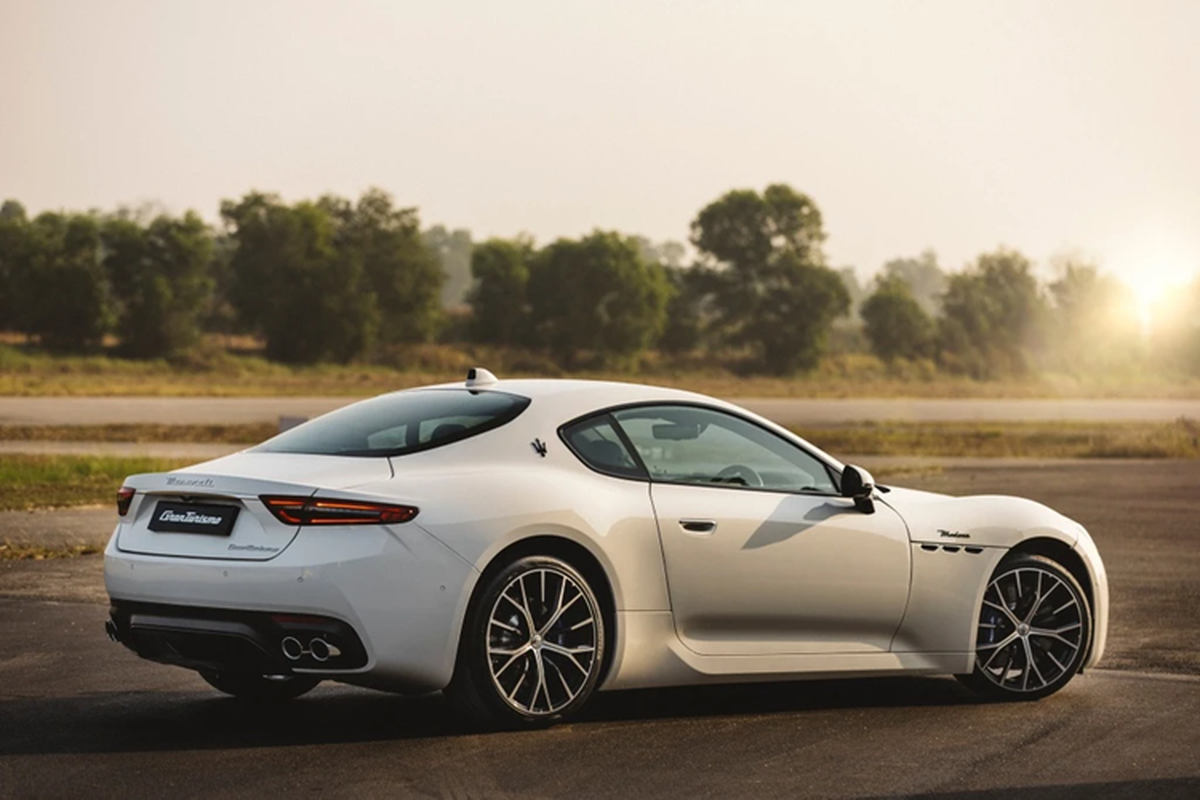 Chi tiết Maserati GranTurismo 2024 từ 360.000 USD, sắp về Việt Nam? - Hình 13 Chi tiet Maserati GranTurismo 2024 tu 360.000 USD, sap ve Viet Nam?-Hinh-13