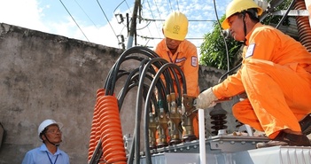 Điện lực miền Nam lên kế hoạch đảm bảo cung cấp điện trong mùa khô 2024 Điện lực miền Nam lên kế hoạch đảm bảo cung cấp điện trong mùa khô 2024