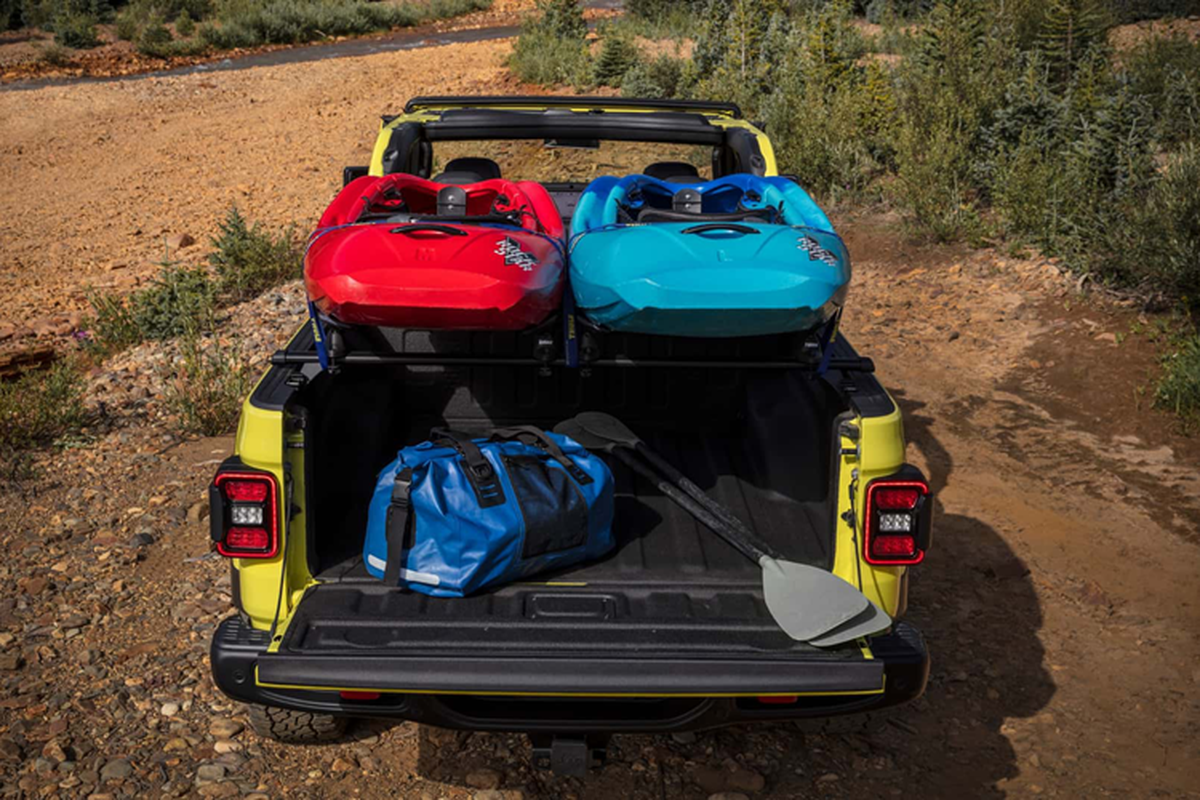 Jeep Gladiator và Wrangler 2024 bản đặc biệt Beach, từ 52.390 USD - Hình 8 Jeep Gladiator va Wrangler 2024 ban dac biet Beach, tu 52.390 USD-Hinh-8