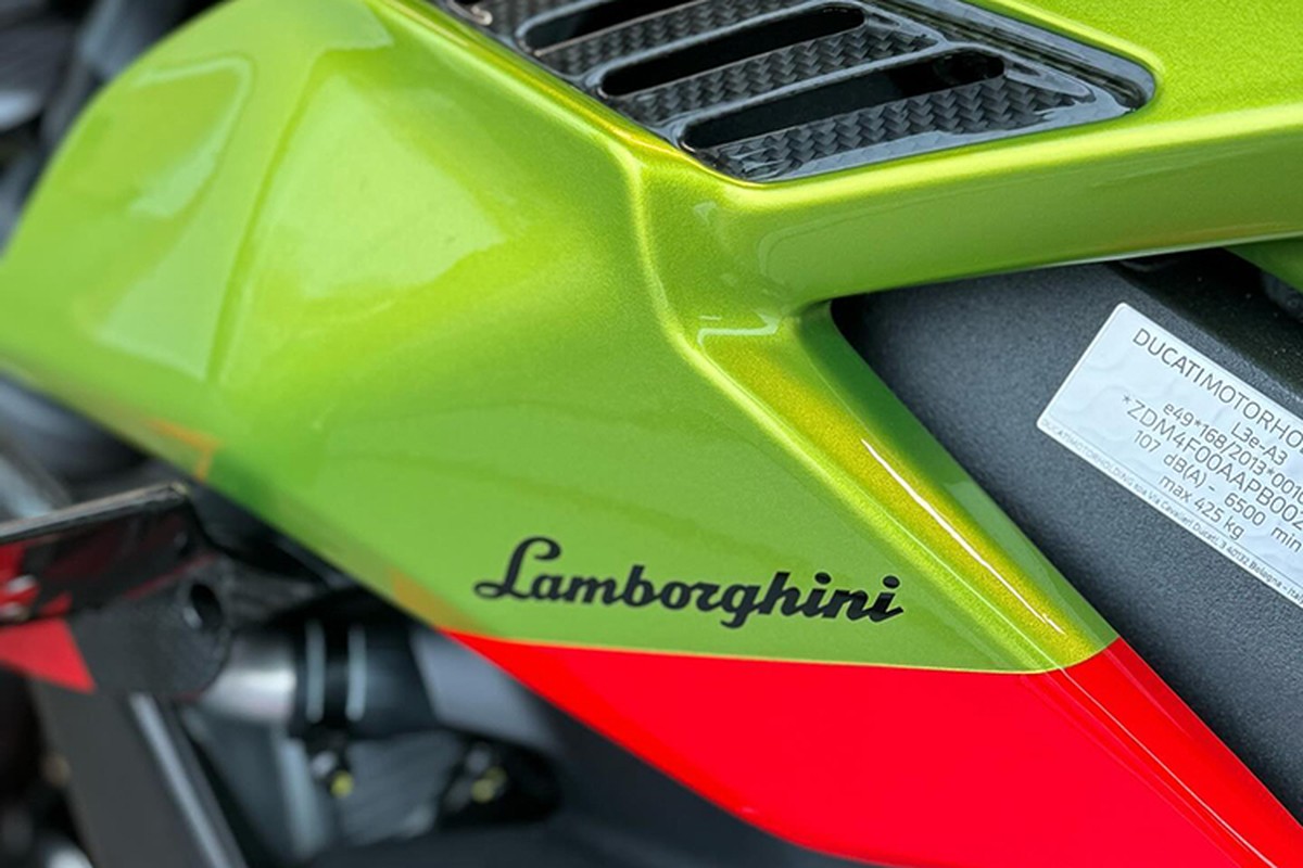 Chong Doan Di Bang chi tien ty tau Ducati Streetfighter V4 Lamborghini-Hinh-4