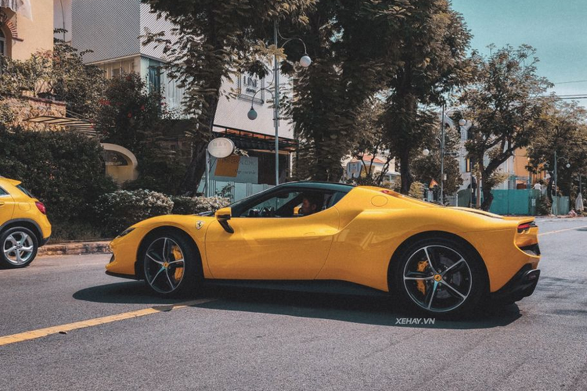 Ferrari 296 GTB chay 3.000km cua dai gia Ha Noi, ban hon 22 ty-Hinh-3