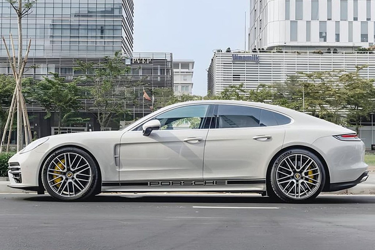 Porsche Panamera Turbo S từng của "Qua" Vũ rao bán hơn 10 tỷ đồng - Hình 3 Porsche Panamera Turbo S tung cua