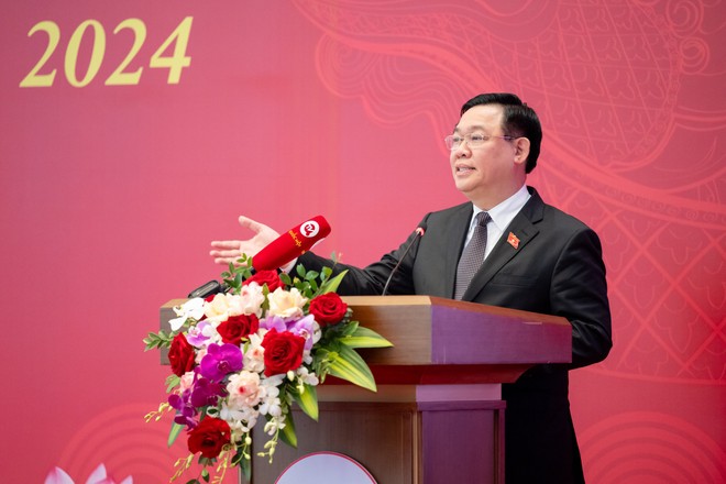 Chủ tịch Quốc hội Vương Đình Huệ phát biểu bế mạc