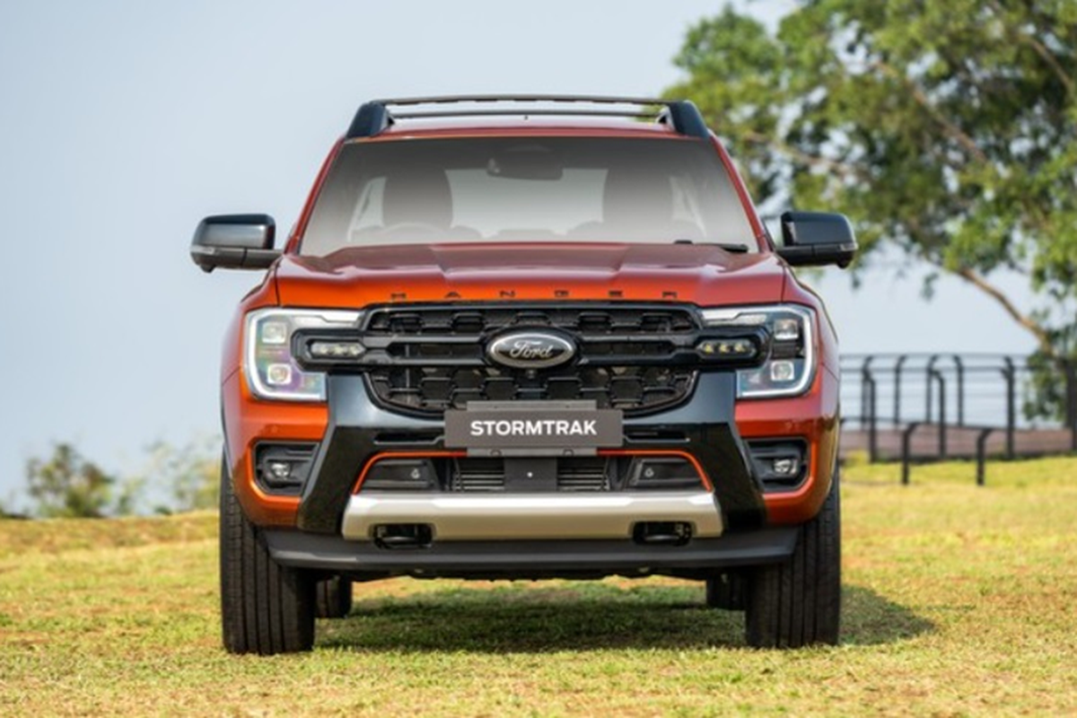 Đại lý báo giá Ford Ranger Stormtrak khoảng 1,059 tỷ tại Việt Nam Dai ly bao gia Ford Ranger Stormtrak khoang 1,059 ty tai Viet Nam