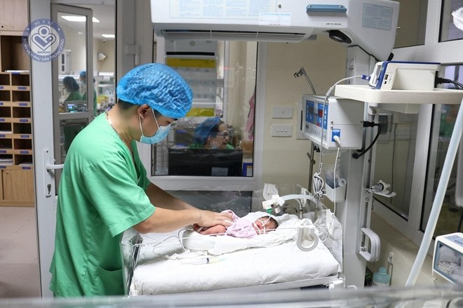 Chăm sóc trẻ sơ sinh tại Bệnh viện Phụ sản Trung ương