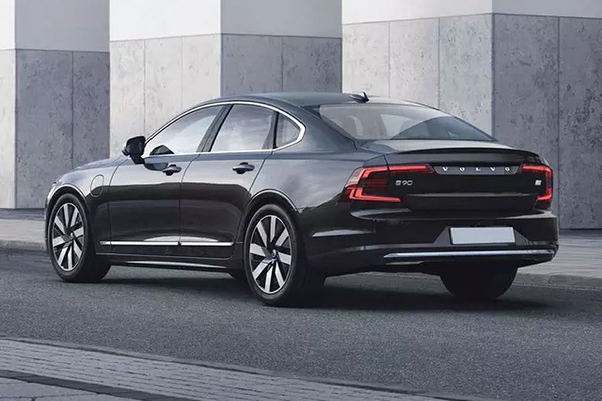 Volvo S90 Recharge Ultimate về Việt Nam gần 3 tỷ, "ăn" 1,4 lít xăng/100km - Hình 8 Volvo S90 Recharge Ultimate ve Viet Nam gan 3 ty,