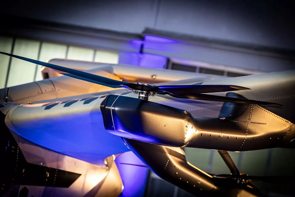 Airbus thử nghiệm ôtô bay CitiAirbus NextGen chạy điện tại châu Âu - Hình 6 Airbus thu nghiem oto bay CitiAirbus NextGen chay dien tai chau Au-Hinh-6