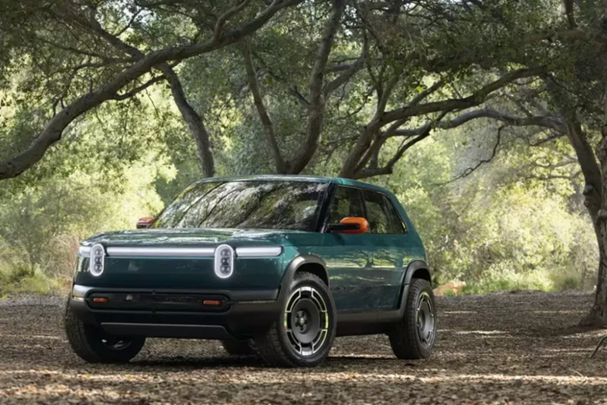 Rivian R3 giá tới 40.000 USD - "đối thủ" mới của VinFast VF7 tại Mỹ - Hình 9 Rivian R3 gia toi 40.000 USD -