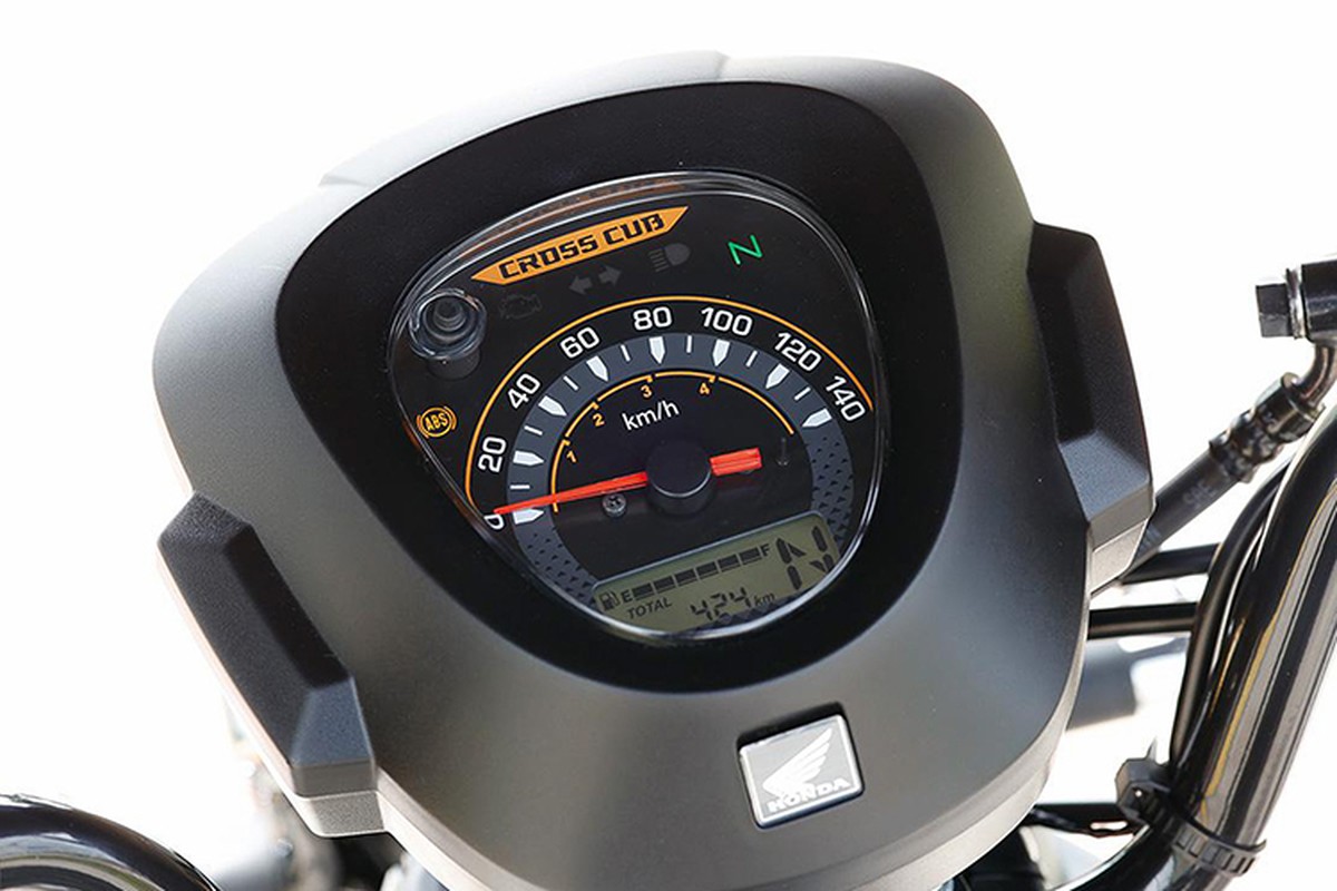Honda Cross Cub 110 Kumamon từ 48 triệu đồng, "ăn" 1,4 lít xăng/100km - Hình 5 Honda Cross Cub 110 Kumamon tu 48 trieu dong,