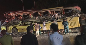 Từ vụ t.a.i n.ạ.n ở Tuyên Quang: Điều kiện được lái xe container? Từ vụ t.a.i n.ạ.n ở Tuyên Quang: Điều kiện được lái xe container?