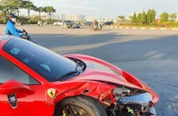 Giật mình với giá mua bảo hiểm xe ô tô Ferrari