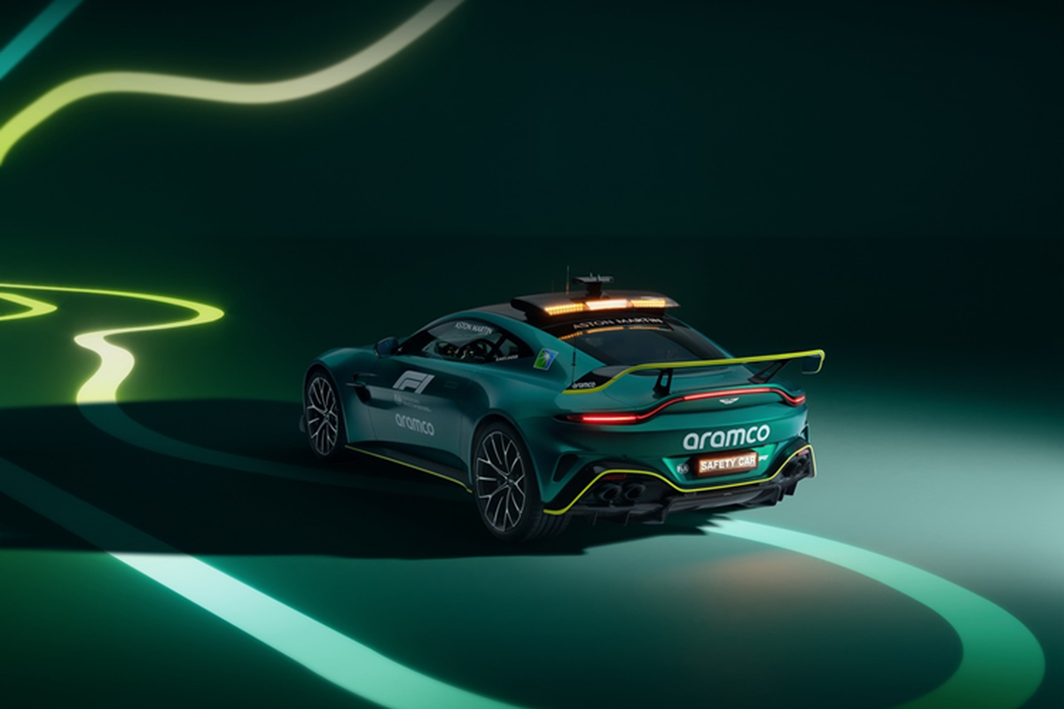 Aston Martin Vantage vừa ra mắt làm nhiệm vụ FIA tại F1 2024 - Hình 2 Aston Martin Vantage vua ra mat lam nhiem vu FIA tai F1 2024-Hinh-2