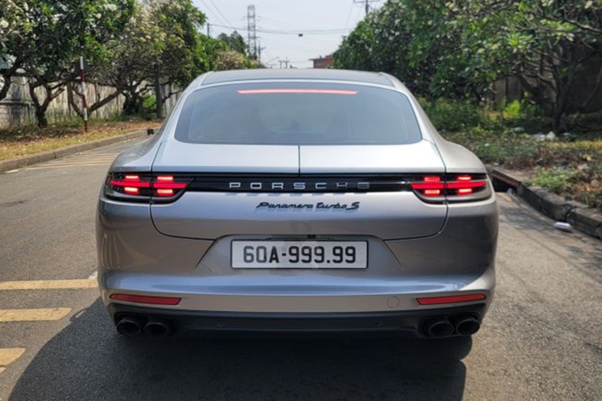 Porsche Panamera Turbo S biển ngũ 9 cực hiếm của đại gia Đồng Nai - Hình 8 Porsche Panamera Turbo S bien ngu 9 cuc hiem cua dai gia Dong Nai-Hinh-8