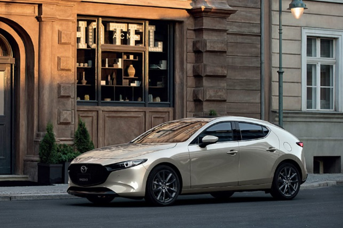 Mazda Việt Nam điều chỉnh giá bán ôtô, Mazda2 tăng tới 33 triệu đồng - Hình 3 Mazda Viet Nam dieu chinh gia ban oto, Mazda2 tang toi 33 trieu dong-Hinh-3