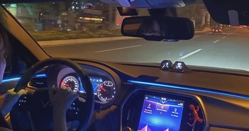 Kinh nghiệm lái xe an toàn trên cao tốc vào ban đêm Kinh nghiệm lái xe an toàn trên cao tốc vào ban đêm
