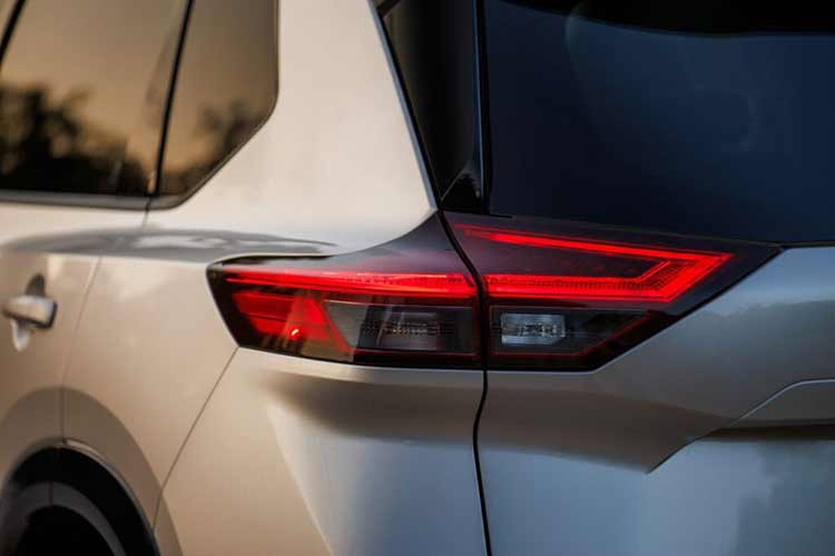 Cận cảnh Nissan X-Trail 2024, sẵn sàng "đấu" Mazda CX-5 và Honda CR-V - Hình 4 Can canh Nissan X-Trail 2024, san sang