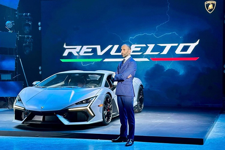 Lamborghini Revuelto giá 44 tỷ tại Việt Nam, đắt hơn Thái Lan 12 tỷ đồng