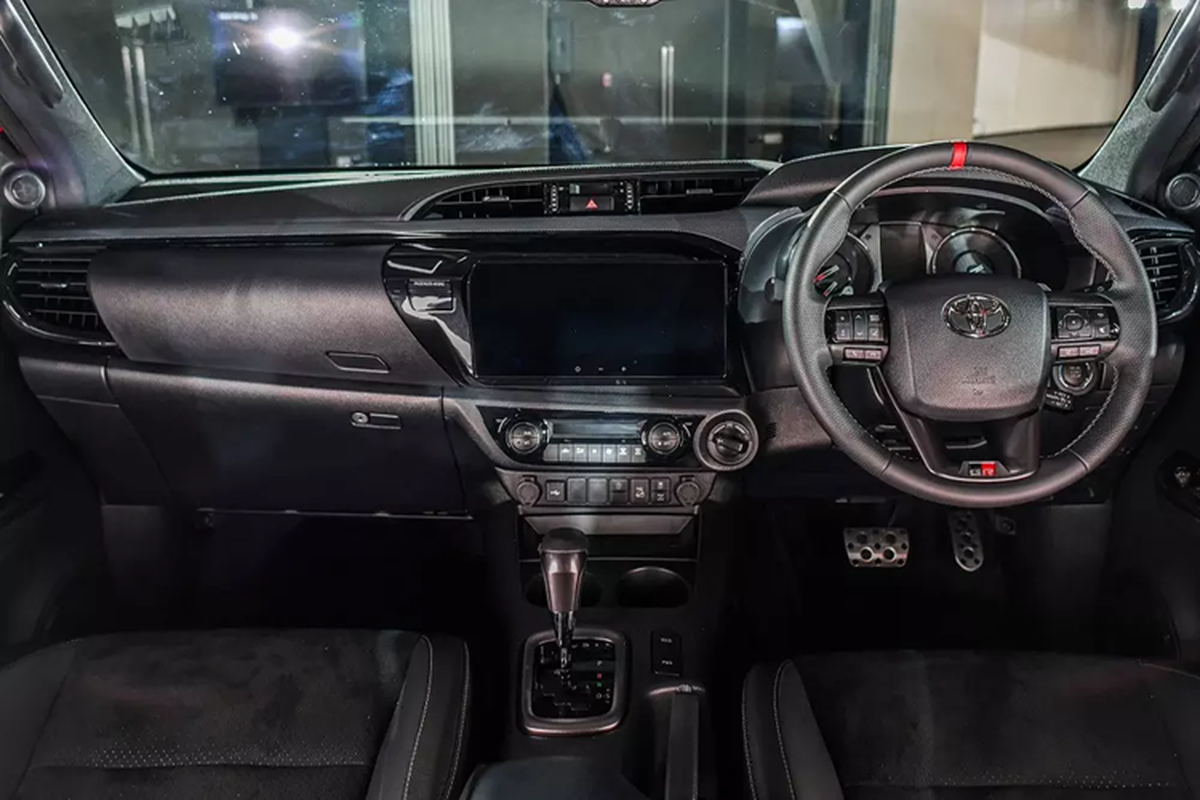 Toyota Hilux GR Sport hơn 1 tỷ đồng tại Thái Lan, đấu Ford Ranger - Hình 13 Toyota Hilux GR Sport hon 1 ty dong tai Thai Lan, dau Ford Ranger-Hinh-13