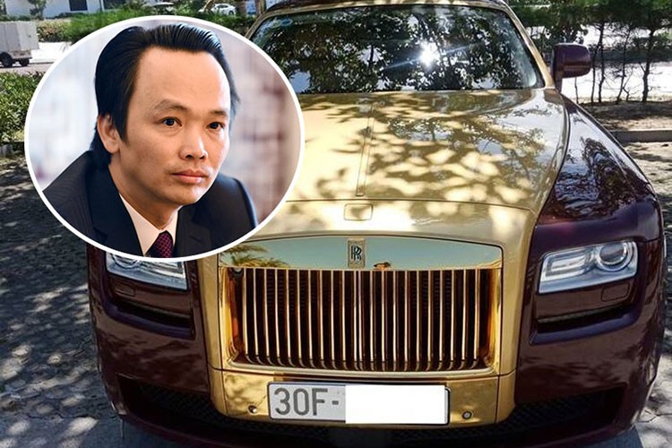 Rolls-Royce Ghost mạ vàng của Trịnh Văn Quyết đã có đại gia "nhận nuôi"