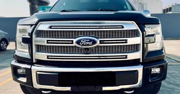 "Khủng long" Ford F150 Platinum chạy 8 năm, giá 1,9 tỷ ở Hà Nội