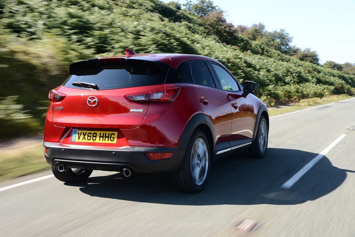 Chi tiet Mazda2 va CX-3 Black Edition 2018 ban gioi han-Hinh-3