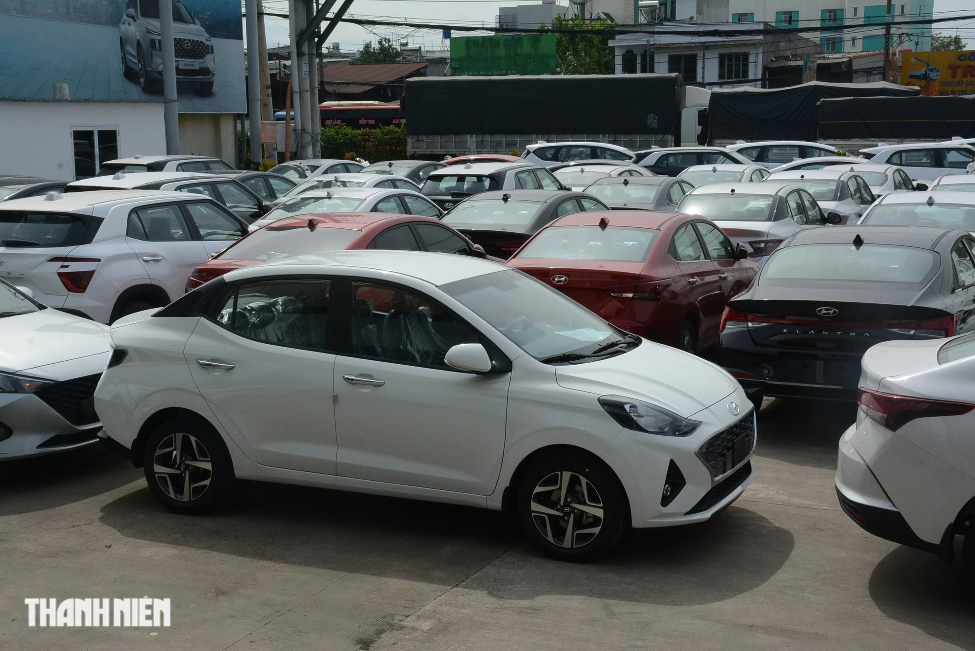 Ô tô mới đời cũ tồn kho 'đại hạ giá', có nên mua?- Ảnh 3. Ô tô mới đời cũ tồn kho 'đại hạ giá', có nên mua?- Ảnh 3.