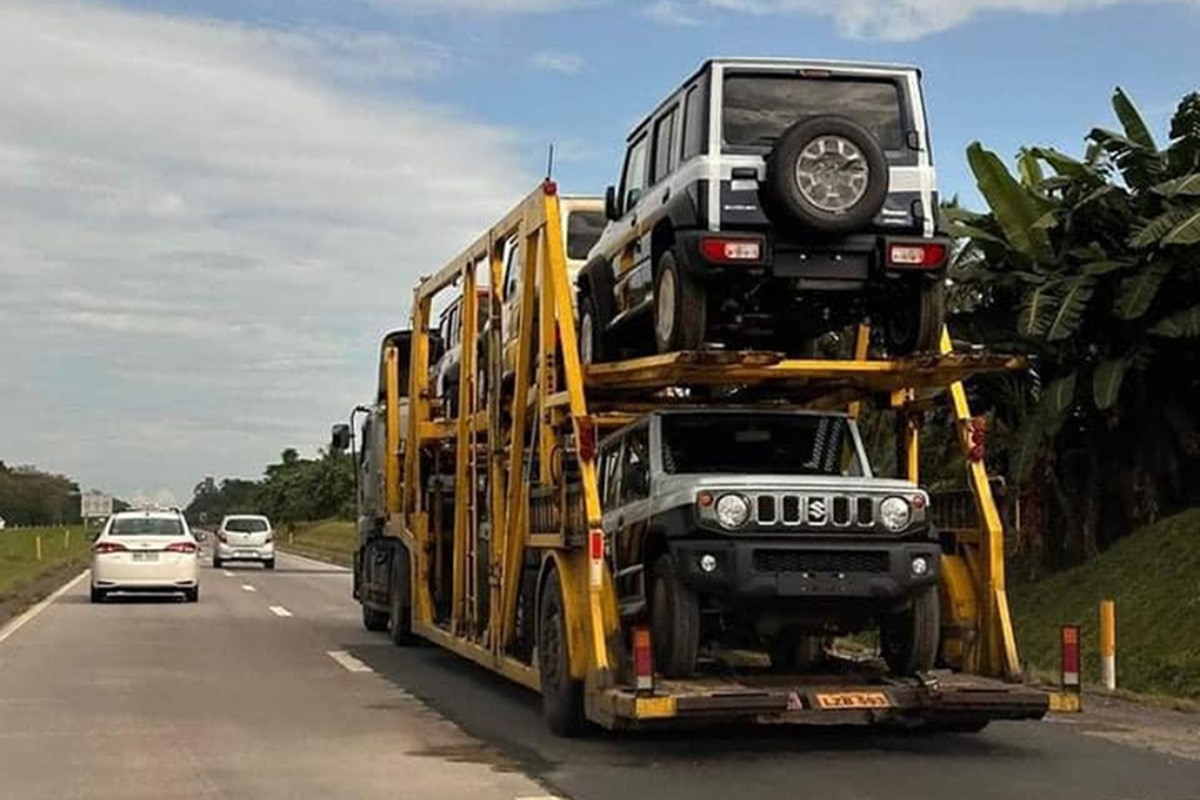 Suzuki Jimny 5 cua tu 681 trieu dong Dong Nam A, co ve Viet Nam?