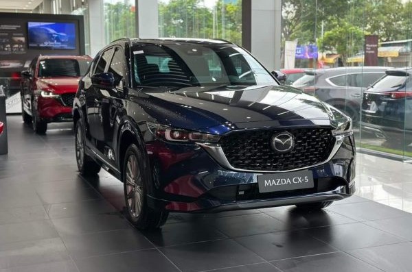 Crossover cỡ trung: Mazda CX-5 bán 600 xe, vẫn bỏ xa Ford Territory, Honda CR-V- Ảnh 2. Crossover cỡ trung: Mazda CX-5 bán 600 xe, vẫn bỏ xa Ford Territory, Honda CR-V- Ảnh 2.