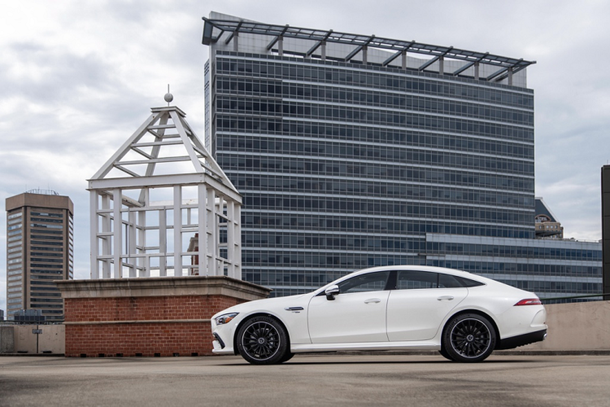 Mercedes-AMG GT 43 Coupé 4 cửa - "nhập môn" xe thể thao AMG - Hình 6 Mercedes-AMG GT 43 Coupe 4 cua -