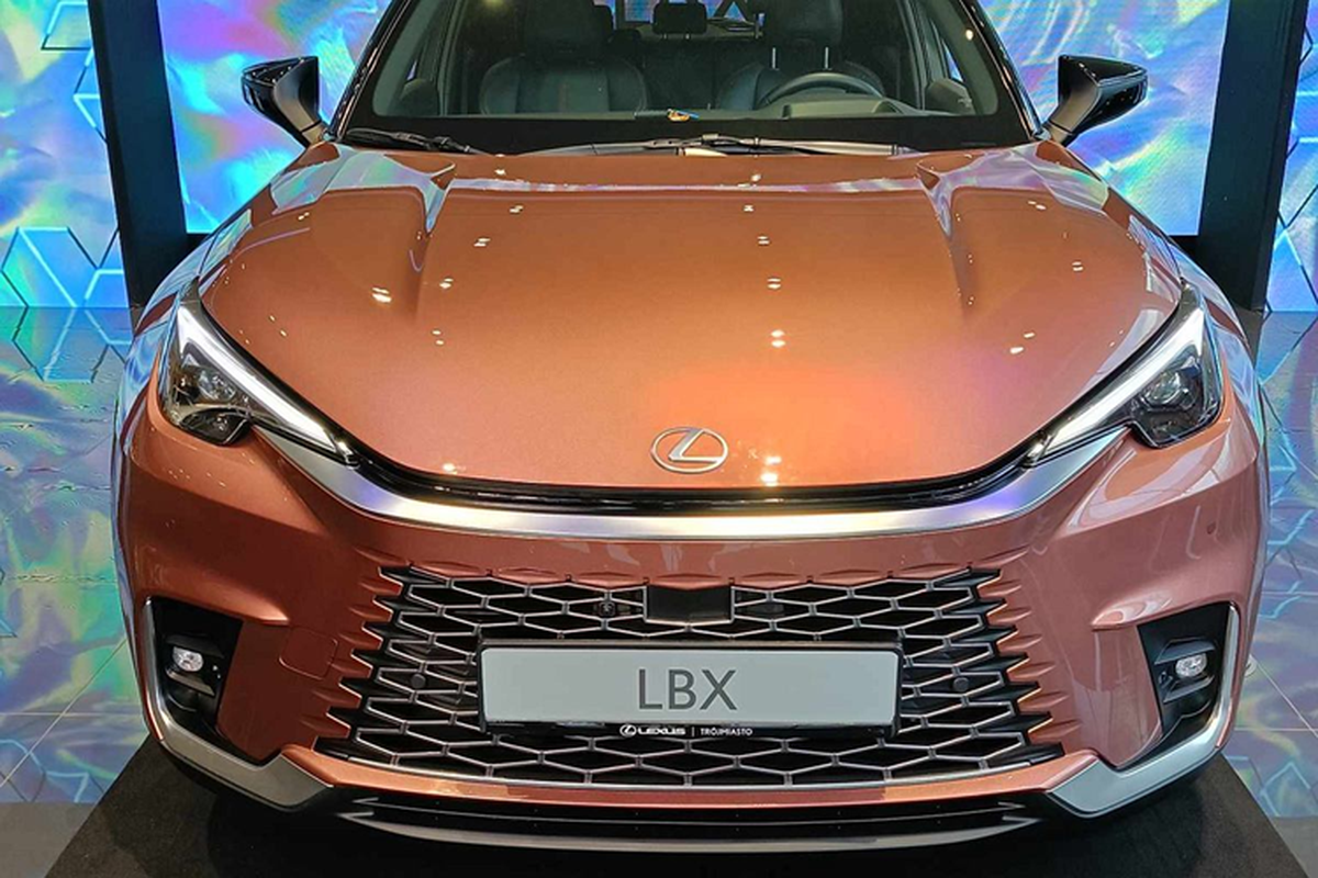 Lexus LBX 2024 tu 1,5 ty tai Thai Lan, cho ve Viet Nam-Hinh-12