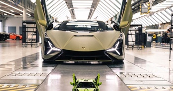 Siêu xe Lamborghini Sian Roadster 2023 ra mắt, hơn 110 tỷ đồng