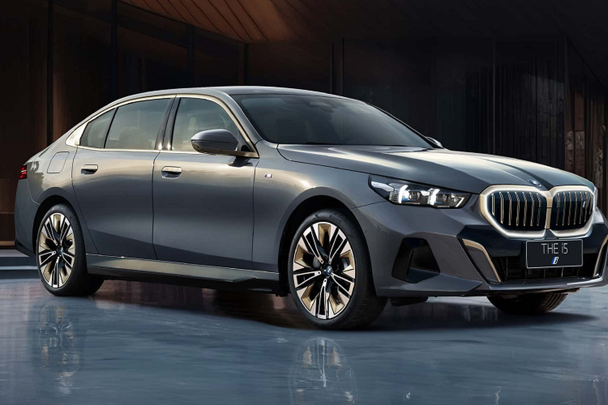 BMW 5 Series va i5 2024 ban “khac la” ra mat tai Trung Quoc-Hinh-2