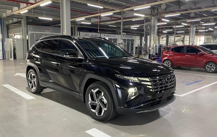 Doanh số hồi phục, bộ đôi Hyundai Santa Fe và Tucson... tăng giá trở lại - Ảnh 2. Doanh số hồi phục, bộ đôi Hyundai Santa Fe và Tucson... tăng giá trở lại - Ảnh 2.