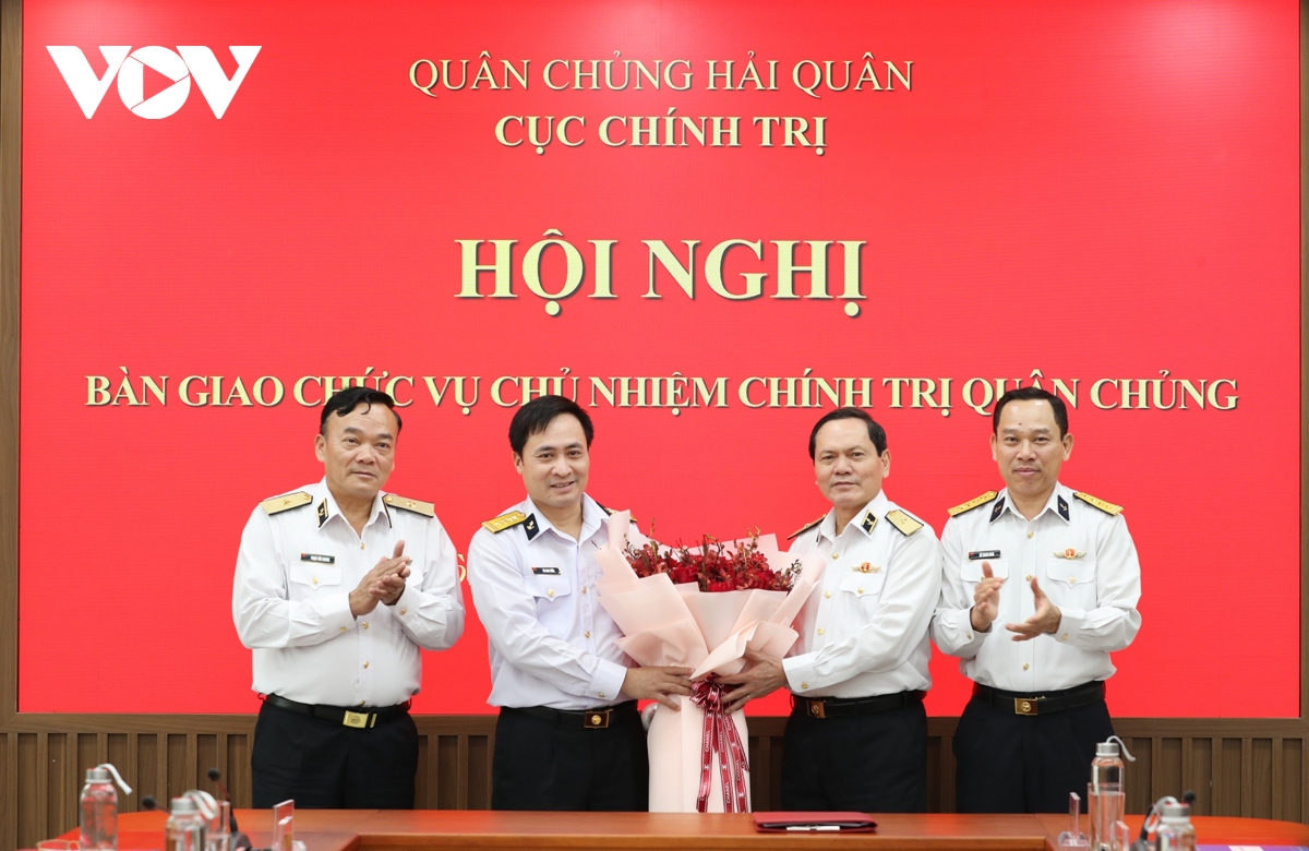 Đại tá Vũ Anh Tuấn giữ chức Chủ nhiệm Chính trị Hải quân