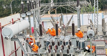 Hà Nội: Bảo đảm cung cấp điện ổn định giai đoạn cao điểm nắng nóng Hà Nội: Bảo đảm cung cấp điện ổn định giai đoạn cao điểm nắng nóng
