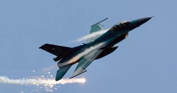 Cách Ukraine có thể sử dụng F-16 và giải pháp khắc chế của Nga Cách Ukraine có thể sử dụng F-16 và giải pháp khắc chế của Nga